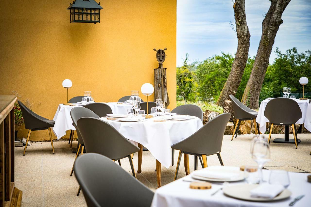 Hotel Restaurant Gastronomique La Huchette Replonges Bagian luar foto